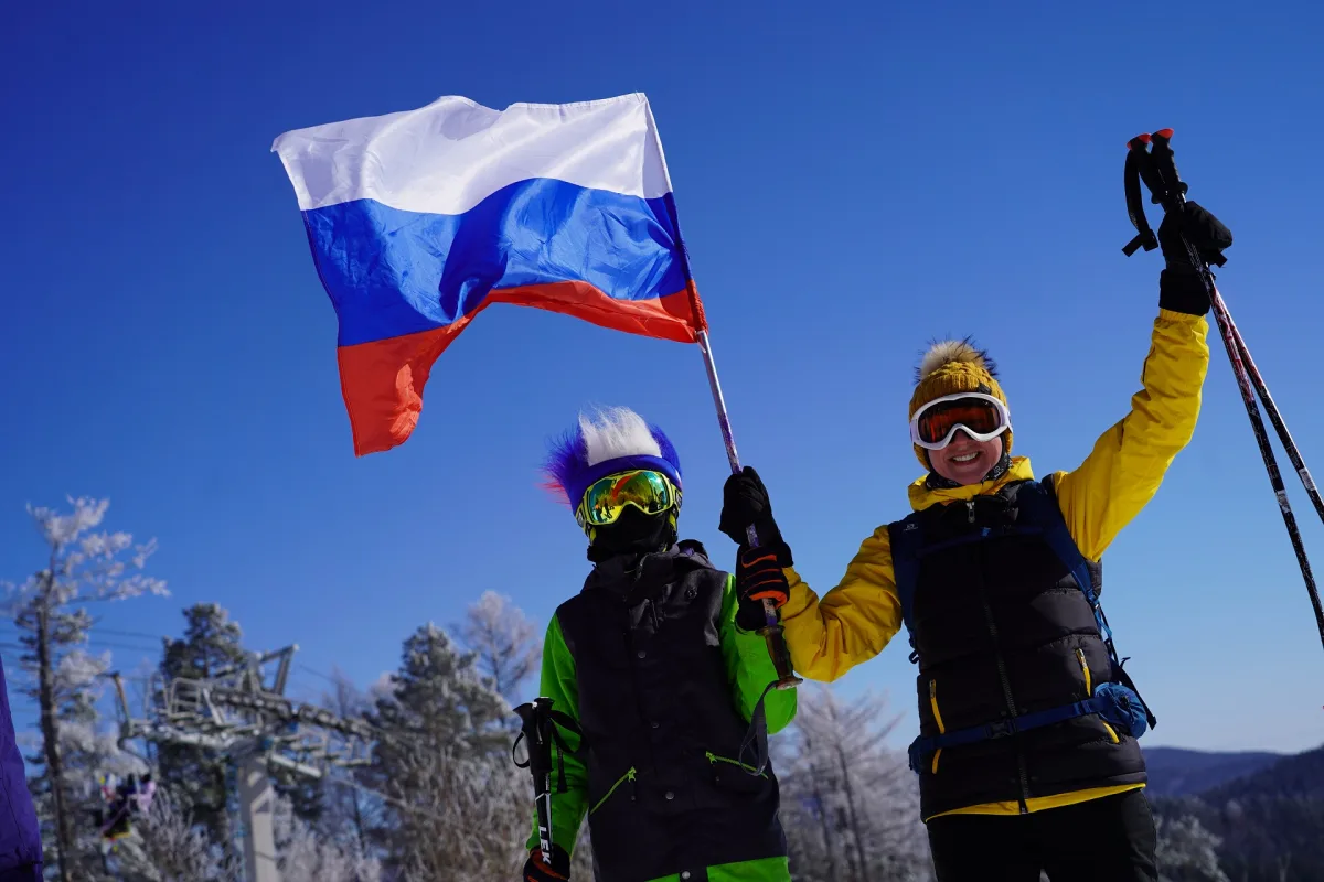 Флаги над Байкалом