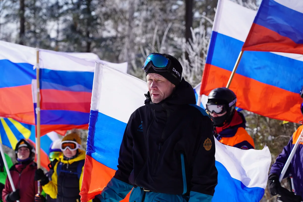 Флаги над Байкалом