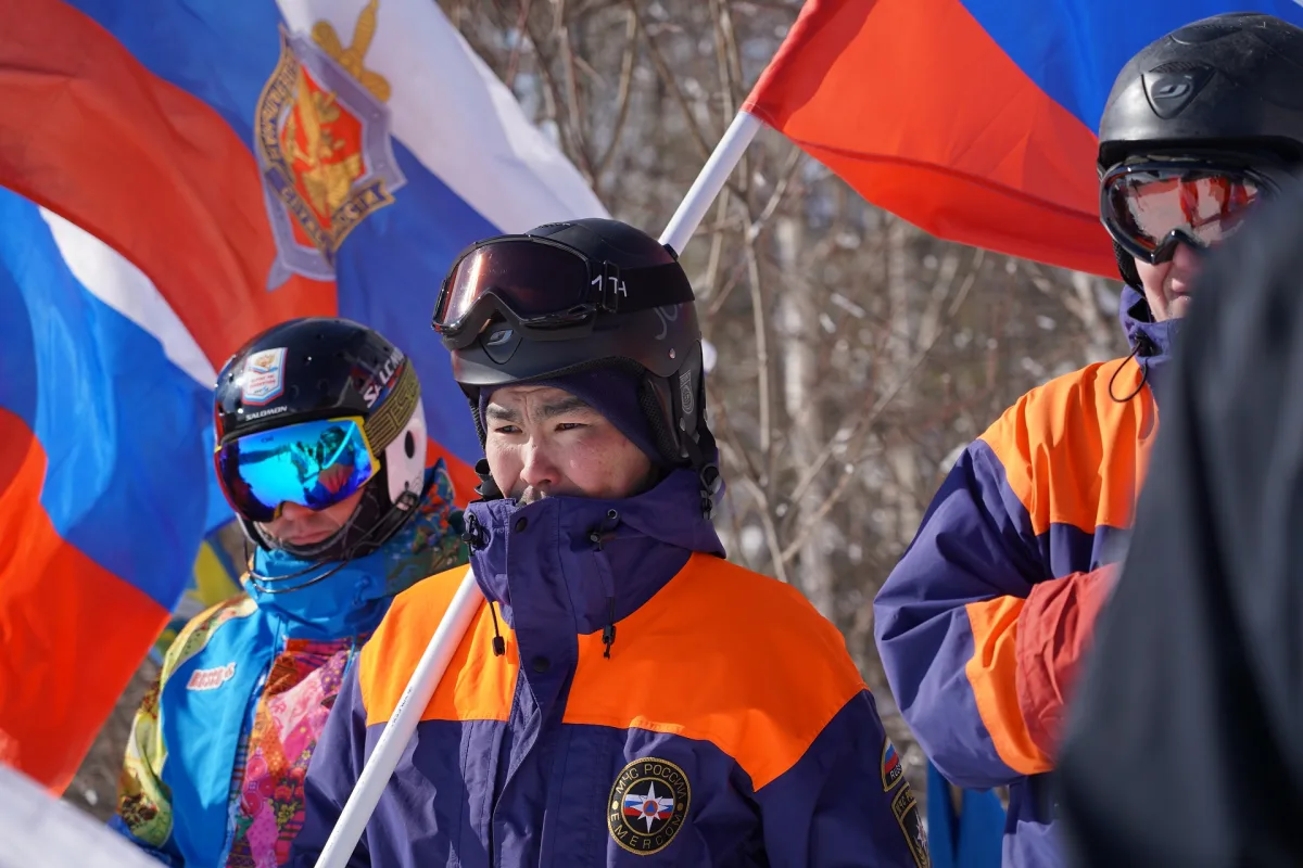 Флаги над Байкалом
