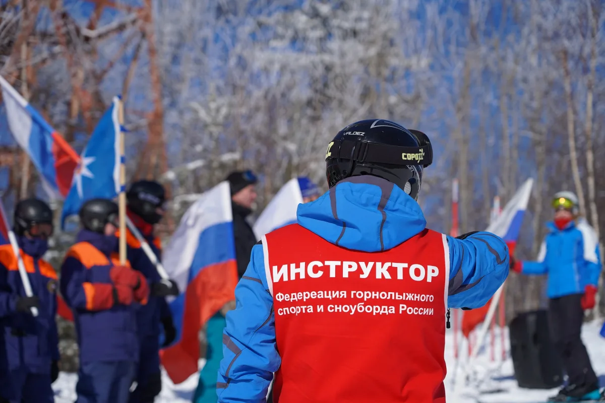 Флаги над Байкалом